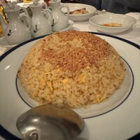 銀座ブルーリリー ステーキ＆チャイニーズレストラン - 