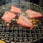 炭火焼肉 ひびの亭 - 