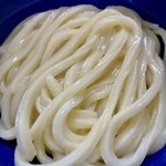 Hinode Seimenjo - 「さぬきの夢」を使用した、うどん中(1.5玉)・冷たい