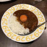 肉山 - 12．〆の特製カレー（生玉子入りも可）
