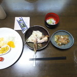 Mago Hachi - 朝食