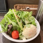 洋食とワインのお店 土筆苑 - サラダ