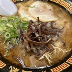 博多三氣 - 黒ラーメンのデフォ♪