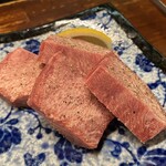 Yakiniku Dainingu Shige - 