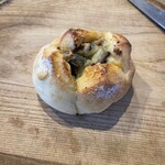 パヴェナチュール - なすとブタ肉のマスタードクリーム　¥270