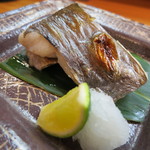 日本橋橘町　都寿司 - えぼ鯛の一夜干し1