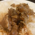 curry 草枕 - チキンカレー、福神漬け