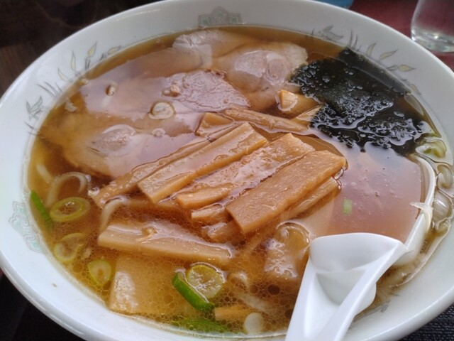 まるじゅう食堂 - 南長井（食堂）の写真