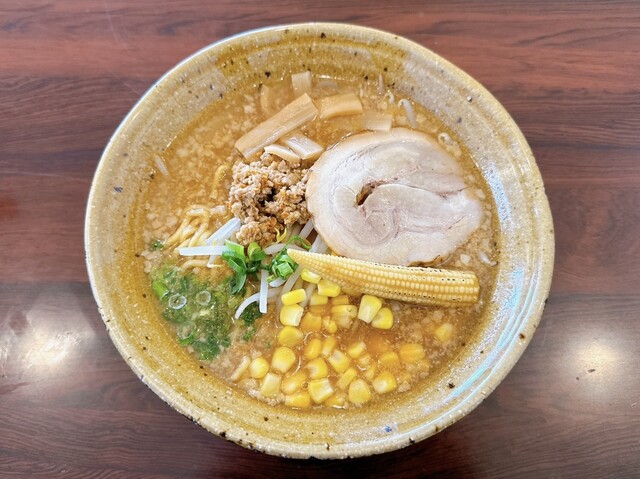 熟成豚骨ラーメン そだし 山梨市店 - 山梨市/ラーメン | 食べログ