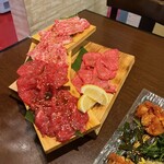 肉を愛する俺の店 笑門屋 - 