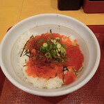 Nakau - いくら丼(並)