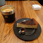 チーズケーキと彩りカレー Luna piena - 