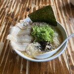 Nishiki - メニューないラーメンをおすすめされました。