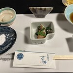 天婦羅割烹 すみ - サワラとホウレン草シメジ菊菜和え