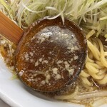 まつや食堂 - スープイン背脂