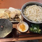 讃歌うどん はんげしょう - 