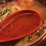 Yokohama Uoman - 海老らーめん、スパイシーな塩スープ