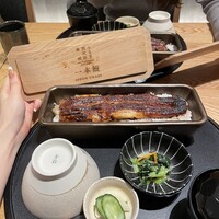 うなぎ四代目菊川 ムスブ田町店 -  うなぎ四代目菊川 ムスブ田町店 -