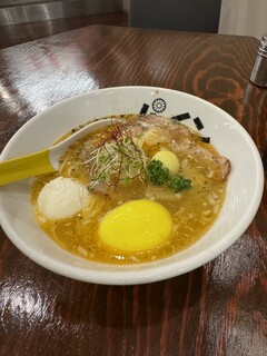 パパパパパイン - パイナップル海老塩ラーメンのいっぱいん1480円