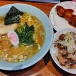 佐野らーめん 麺屋 翔稀 - 佐野セット(1000円)