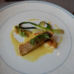 ア・ターブル - 鯛のポアレ