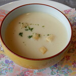 ア・ターブル - スープのアップ