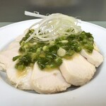 シーシートーキョー - 茹で鶏の葱油ソース- 葱油鶏