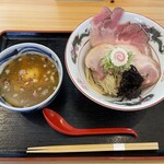 Menya Nanai Chi - 『限定 鶏と魚介の塩つけ麺』1,000円