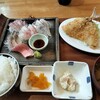 平塚漁港の食堂
