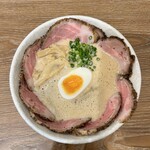 ラーメン家 みつ葉  - しょうゆチャーシューメン　1350円