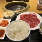 Minato Mirai De Yakiniku Douraku - 