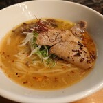 麺劇場 玄瑛 - 玄瑛流ラーメン　アップ