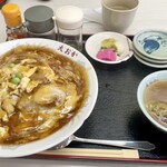 大おか - あんかけカツ丼¥930