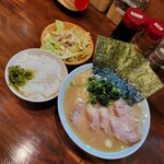 ラーメン 洞くつ家 - 