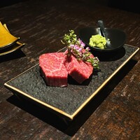 牛牛 西麻布 総本店 - 
