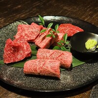 牛牛 西麻布 総本店 - 