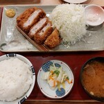Tonkatsu Katsugen - 厚切り上ロースかつ定食(ご飯大盛)