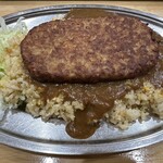 Kareetei - ハンバーグバターライス カレーがけ…950円