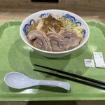 ジャンクガレッジ - ラーメン並➕2枚豚マシ