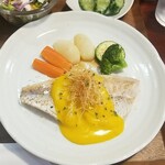 キッチン ブルー グローブ - 右手から、大きめなひめ鯛！、いつも大きいです