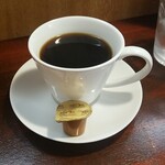 キッチン ブルー グローブ - ホットコーヒーのアップ