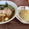 扇やラーメン