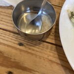 ヴェヌス サウス インディアン ダイニング - デザートちょっとだけのため見にくいです。