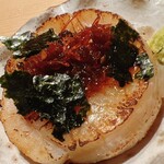 すが弥 - この天然帆立はデカい