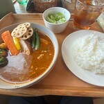 スープカリー　OASIS - 道産豚の角煮スープカレー