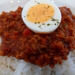 NAGI COFFEE - 大豆ミートのキーマカレー＋茹で卵トッピングのアップ