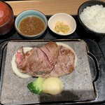 Ishiyaki Suteki Zei - 黒毛和牛ヒレステーキ200g￥7380  ご飯セット別料金←忘れた