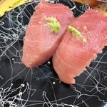 活魚寿司 - 料理写真:本鮪中トロ