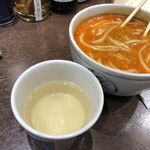 越後つけ麺維新 - 割りスープ