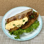 丹青 - Wソースのアジフライサンド